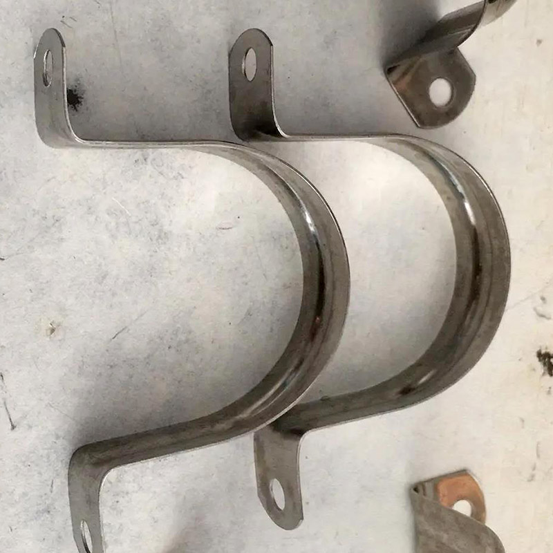 车床加工半圆件