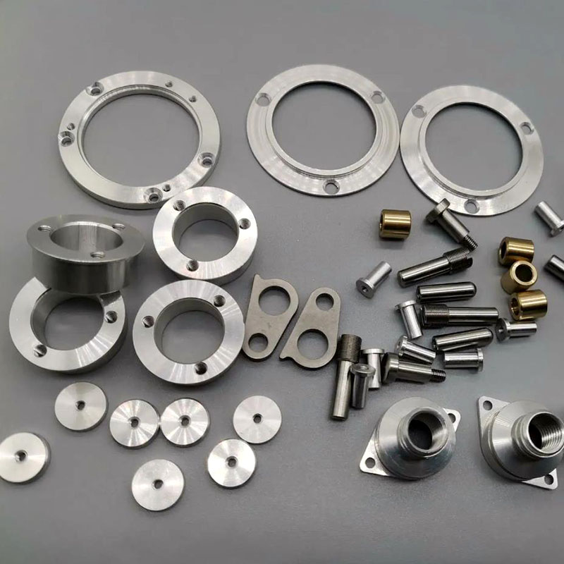 非标零件上如何加工石墨点？